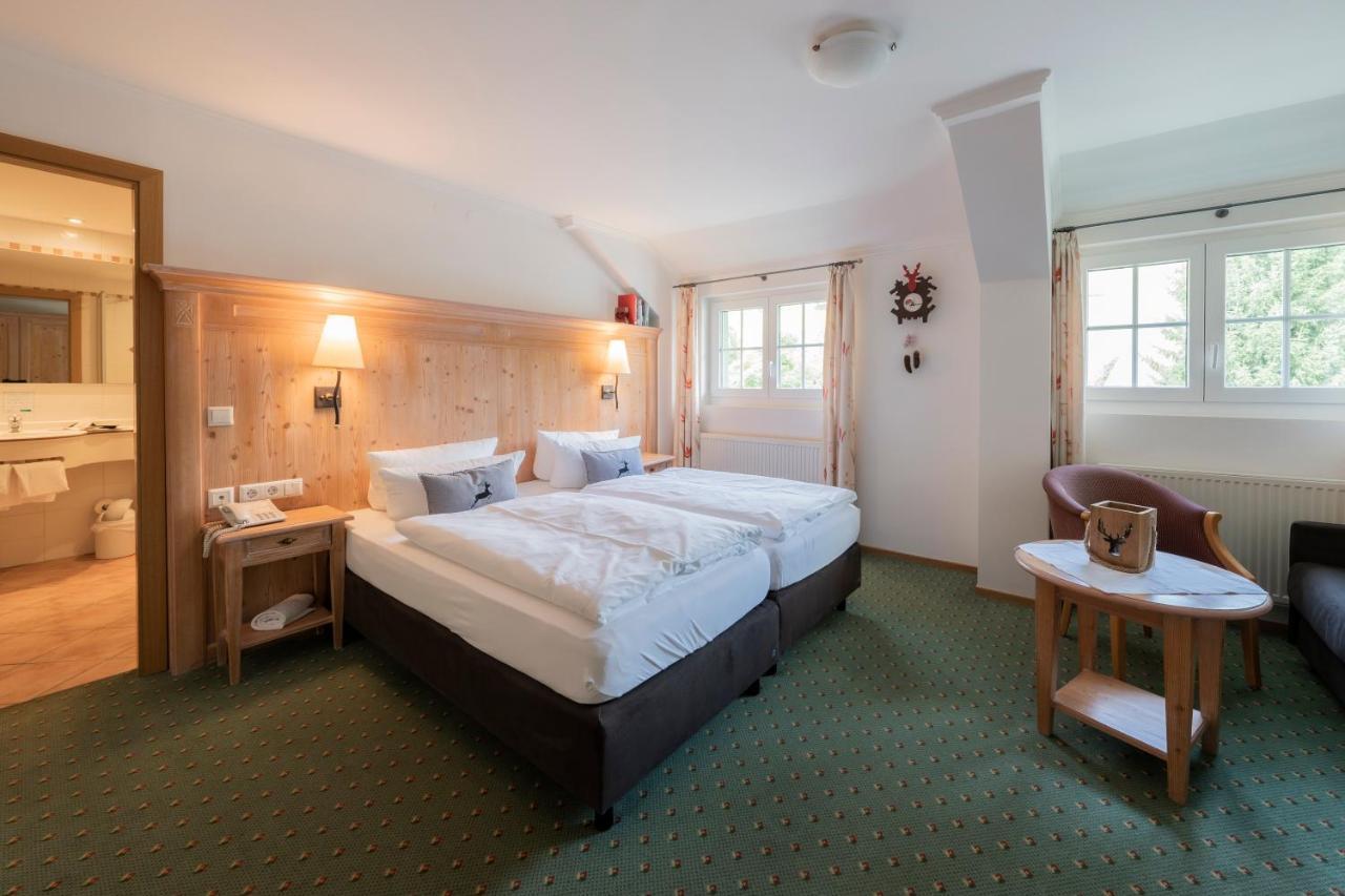 Gruener Baum Naturparkhotel & Schwarzwald-Restaurant Тодтнау Экстерьер фото